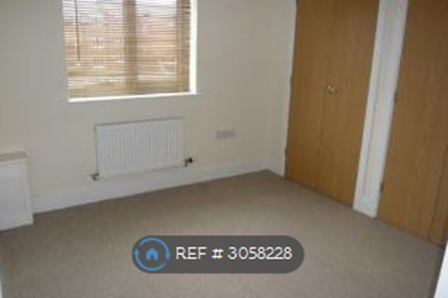 Cornmill Drive, Farnworth, Bolton photo 3