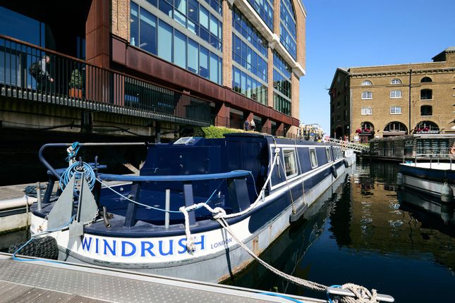 St Katharine Docks, Wapping photo 2