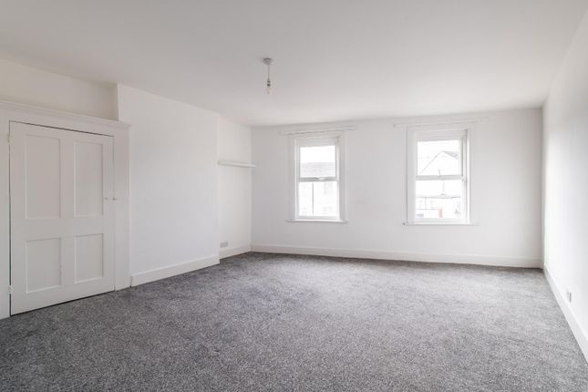3, Stanhope Road, Swanscombe photo 4