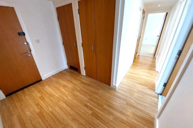 Apt 42, Lakeside Rise, Blackley, Manchester photo 2