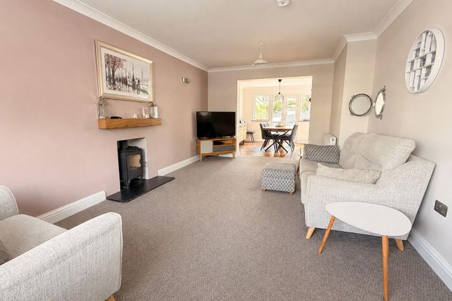 83, Prospect Road, Farnborough photo 4