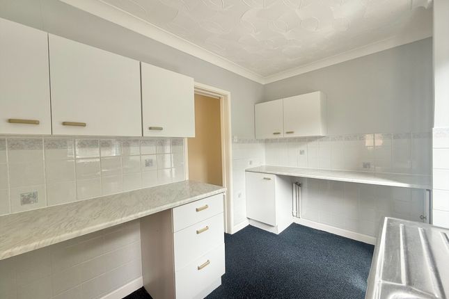 15, Springfield North, Great Yarmouth photo 3