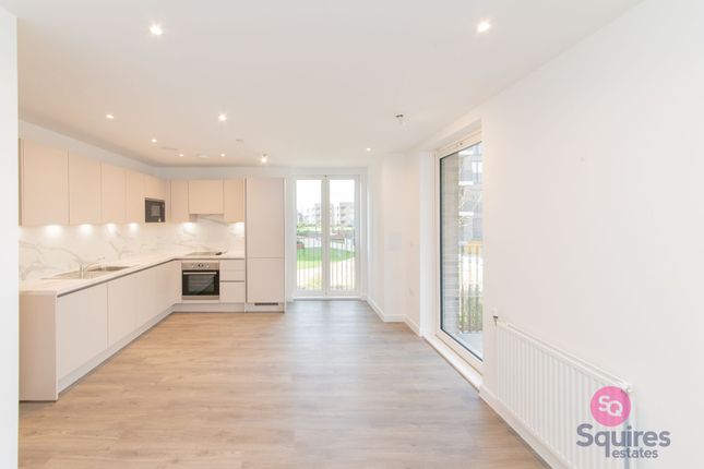 Flat 2, Busby House, London photo 4