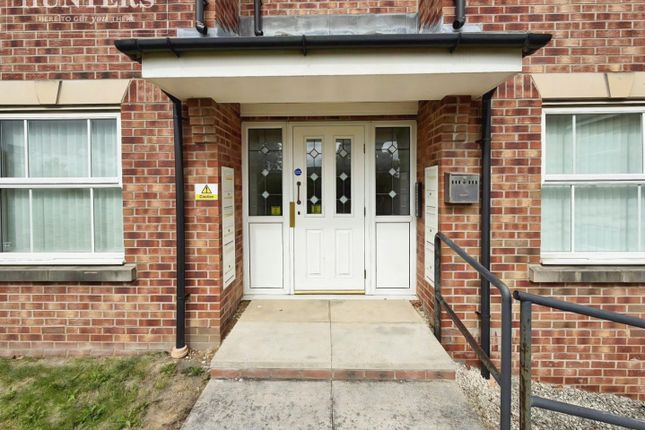 17, Aston Chase, Pontefract photo 2