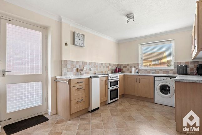 14, Boulton Road, Cheltenham photo 2
