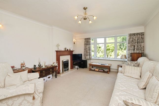 1, Hermitage Walk, Ilkeston photo 2