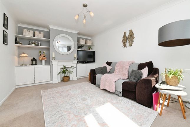 60, Homefield Way, Colchester photo 3
