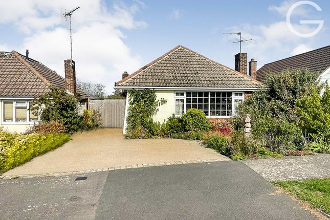 Thumbnail Detached bungalow for sale in Paddock Heights, Twyford