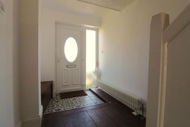 32, Blenheim Avenue, Redcar photo 4
