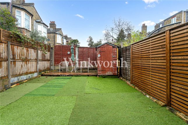 Flat A, 2, Kirkstall Avenue, London photo 3