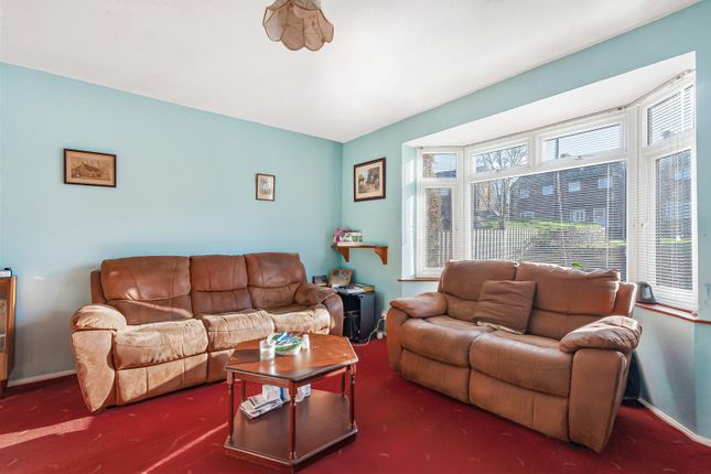 1, Burleigh Road, Hertford photo 3