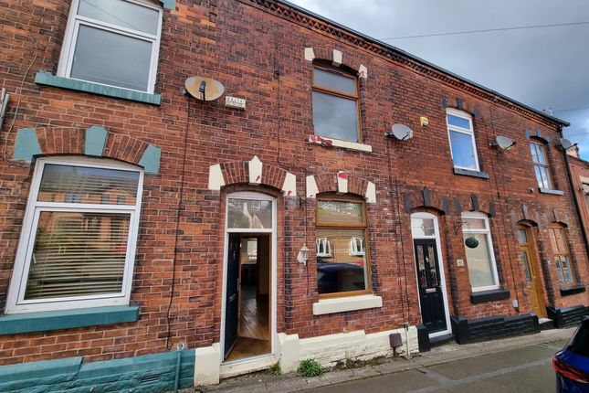 Terraced house to rent in Lord Street, Stalybridge