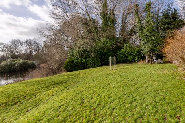 Property for sale in Hammonds Green, Framfield, Uckfield