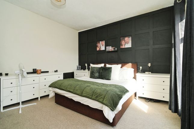 49, Bolton Road, Greater Manchester photo 4