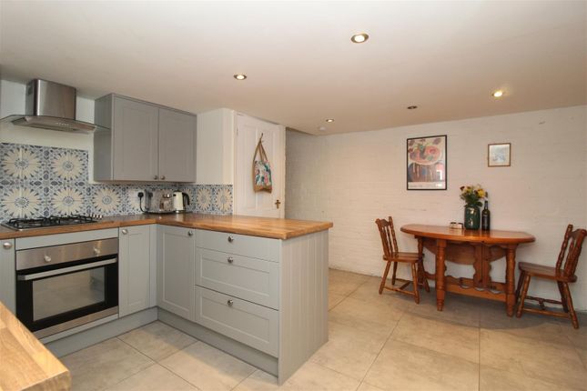 34, Norman Row, Leeds photo 4