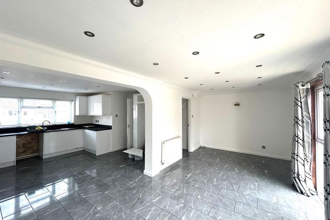 Thumbnail Property to rent in Tithelands, Harlow