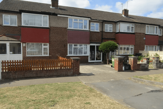 3 Bed Terraced House For Rent
