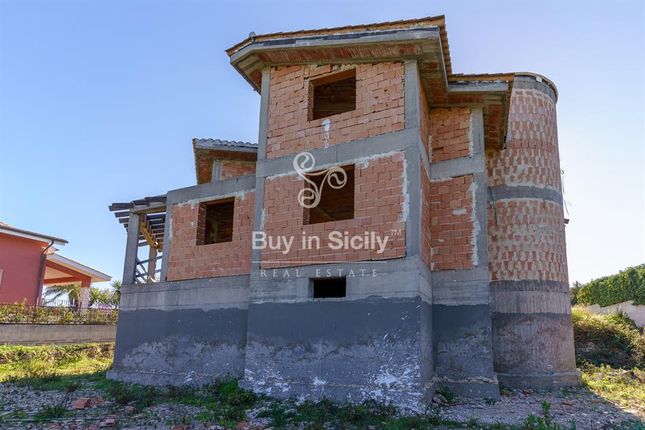Villa for sale in Via Gabriele D'annunzio, Sicily, Italy