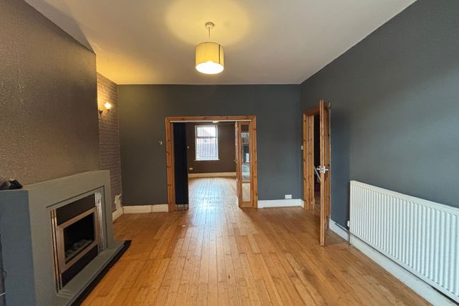 16, Falding Street, Rotherham photo 4