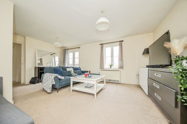 50, Alnesbourn Crescent, Ipswich photo 3