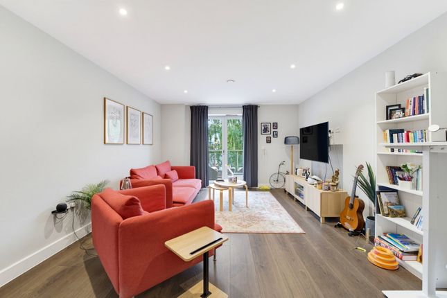 Flat 29 Landmark Court, 30 Queens Road, WEYBRIDGE photo 4