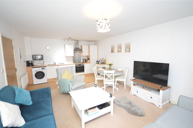 7 Pullman House, 11, Tudor Way, Leeds photo 2
