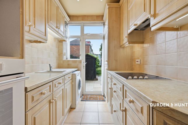 66 Applegarth Drive, Ilford photo 4