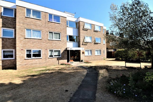 2 bed flat for sale in Woodhaven Gardens, Ilford IG6