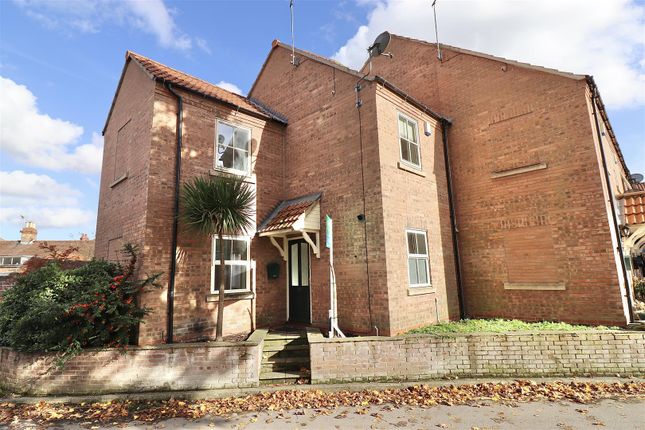 3-bed house on 39, Church Lane, Pocklington, £230,000