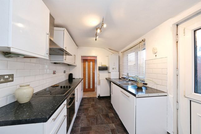 13, March Street, Doncaster photo 3
