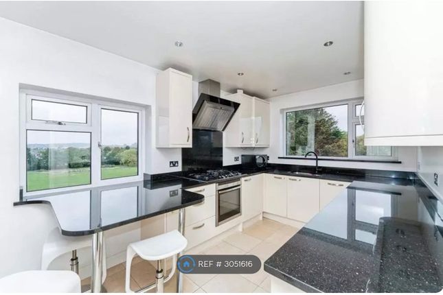 Stickleton Close, Greenford photo 4