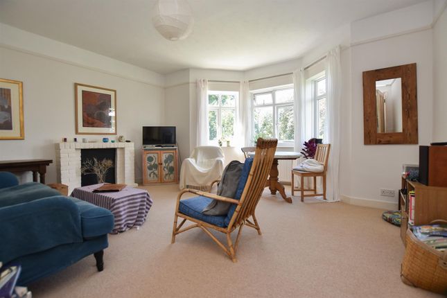 2 bed flat for sale in Hollington Park Road, St. Leonards-On-Sea TN38