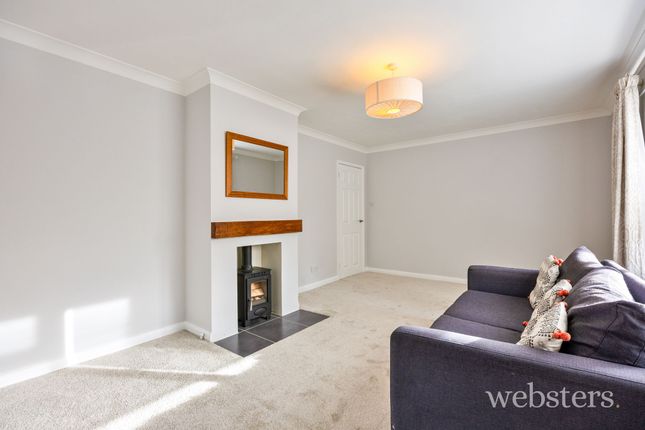 2a Upton Close, Norwich photo 2