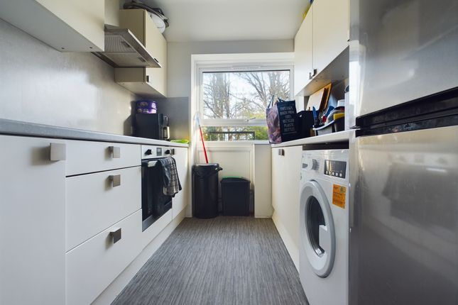 Flat for sale in Links Close, Brighton