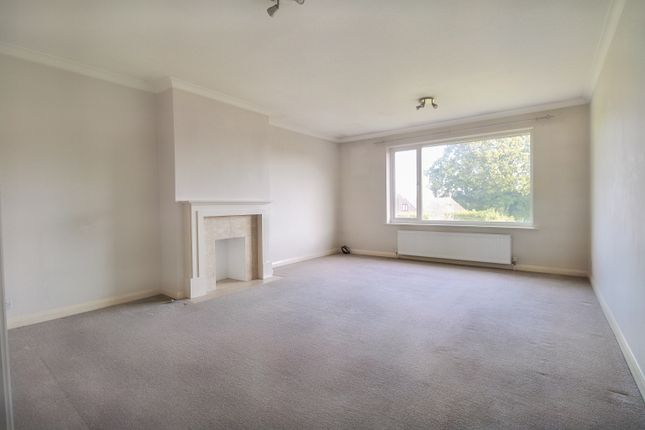 Flat for sale in Crowborough Hill, Crowborough, East Sussex