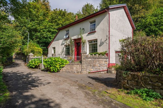 Avon House, Avon Road, Pontypool photo 4