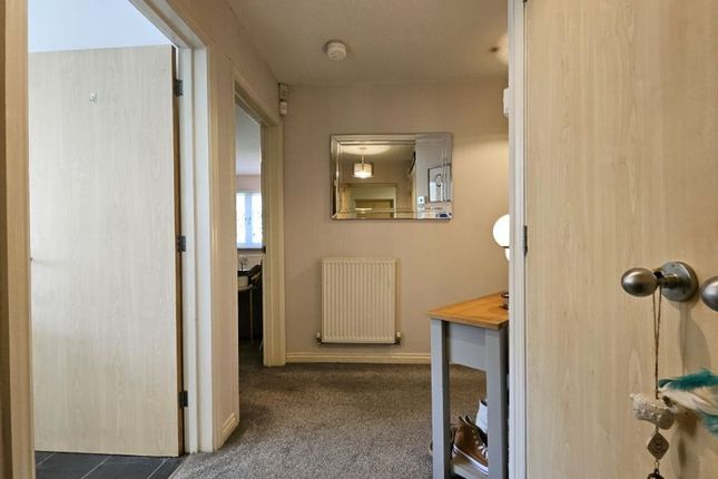 Flat 5, Apartment 5, Atherton photo 3