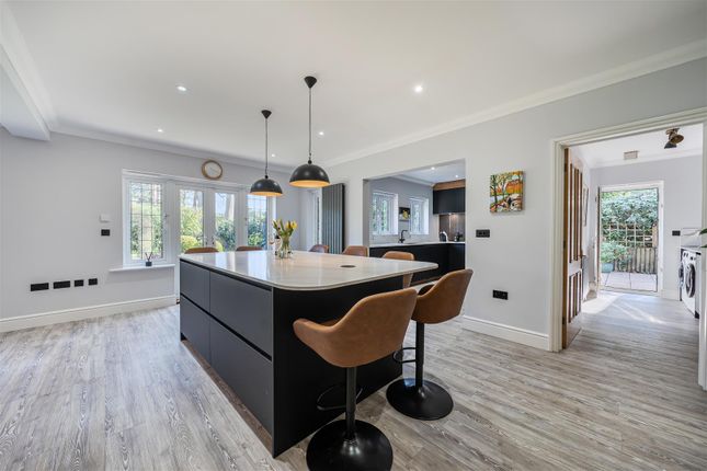 Greenside, Golf Drive, Camberley photo 2