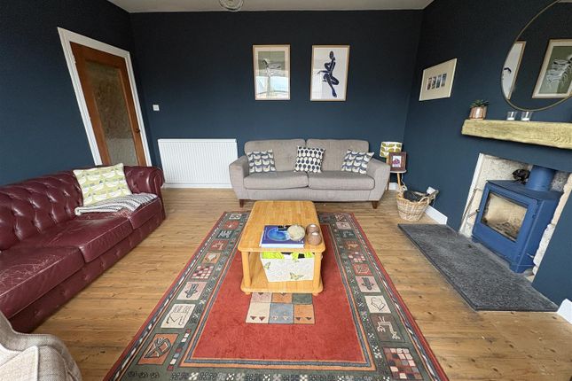 12, Petrie Crescent, Elgin photo 4