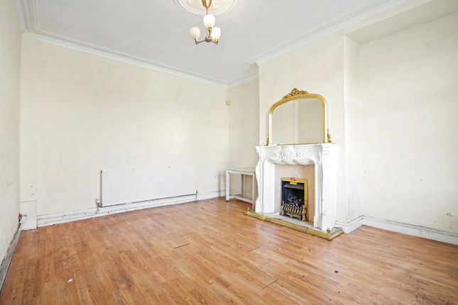 1, Beacon Street, Bradford photo 3