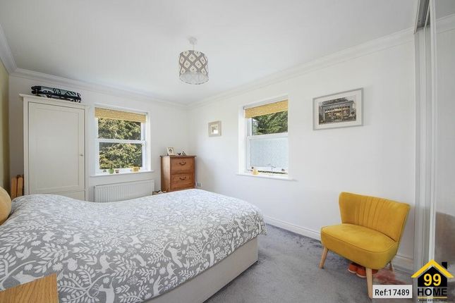 7, White Gables, Torquay photo 4
