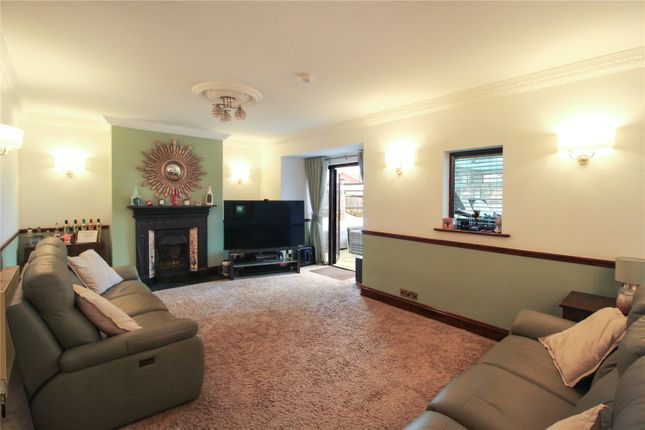52, Green Lane, Essex photo 2