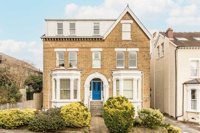 Flat for sale in Darlaston Road, London