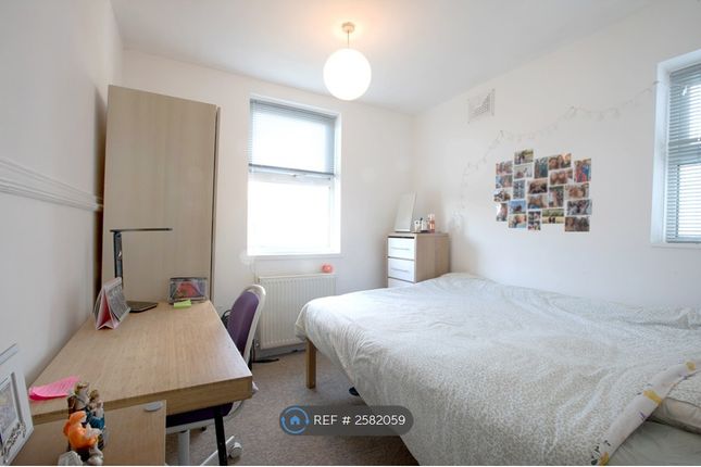 Bedroom 3 - Double (F1)