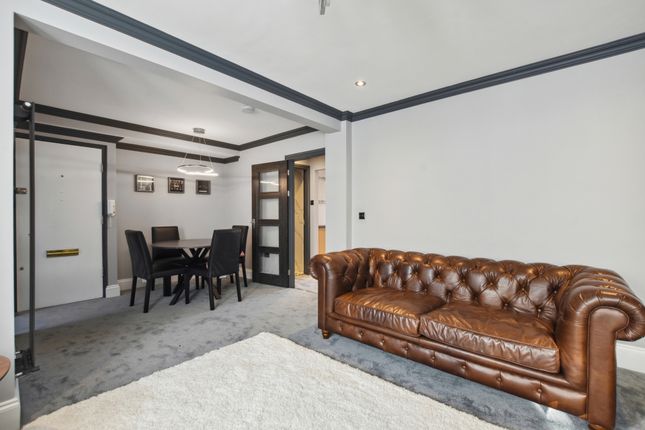 Flat to rent in Eamont Court, Mackennal Street, St John's Wood
