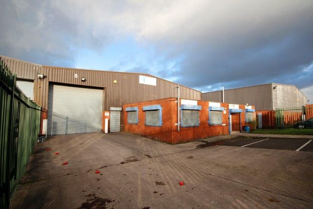 Thumbnail Light industrial to let in Unit 5, Spon Lane Industrial Estate, Spring Road, Smethwick