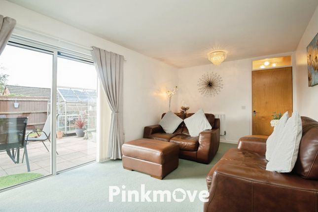 Treberth Crescent, Newport photo 4