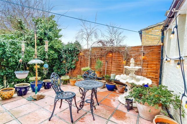 66, Arngask Road, London photo 4