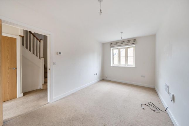 1, Beale Crescent, Eastleigh photo 3