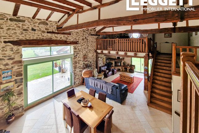 Thumbnail Villa for sale in Saulgond, Charente, Nouvelle-Aquitaine